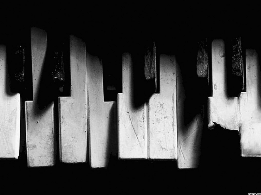 Grunge Broken Piano Keys