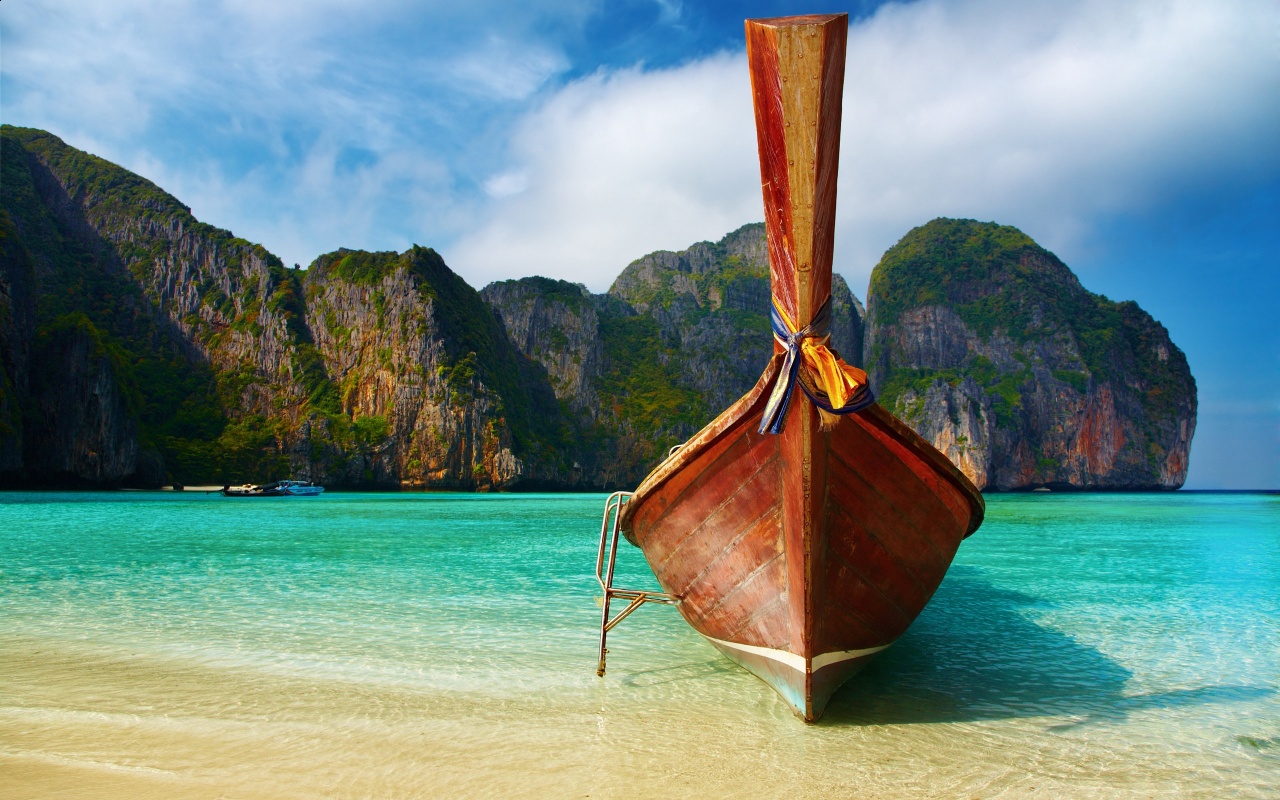 Sea Shore In Thailand Backgrounds